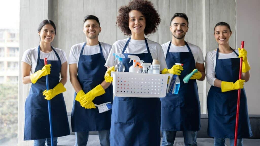 Experience Staff AR home Cleaning