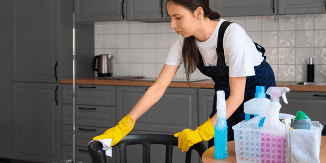 Reliable house cleaning service in Oakville by A&R Home Cleaning